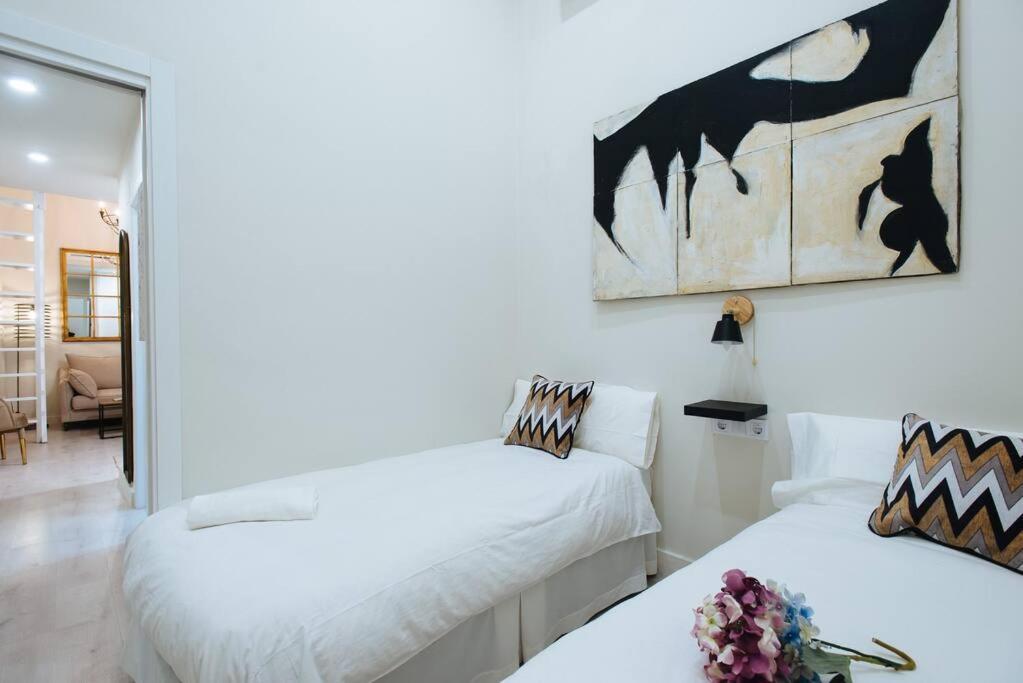 Selecta Elegante Y Centrico Apartamento Seville Luaran gambar