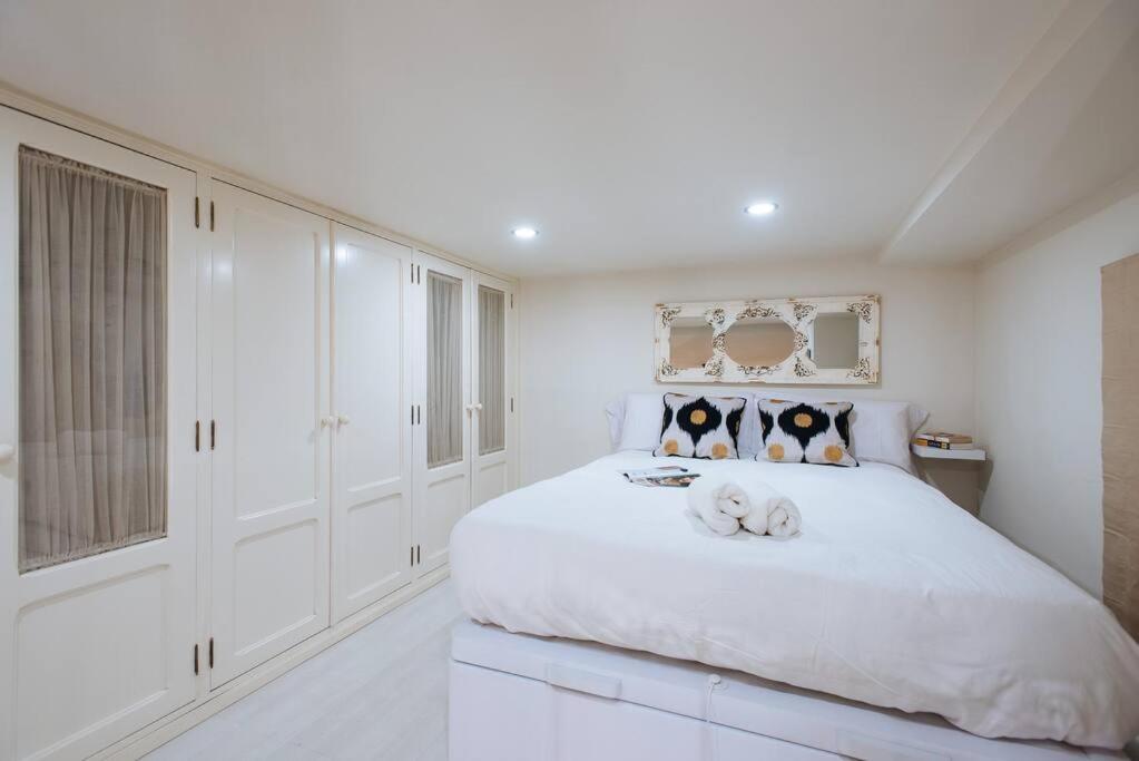 Selecta Elegante Y Centrico Apartamento Seville Luaran gambar